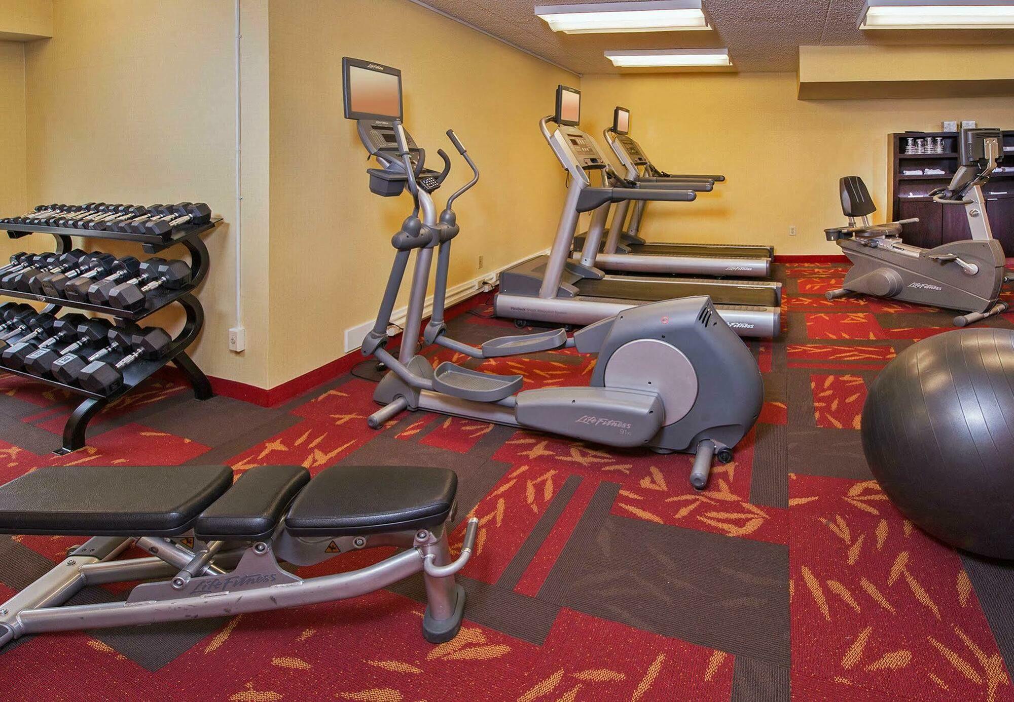 Hotel Courtyard By Marriott Secaucus Meadowlands Extérieur photo